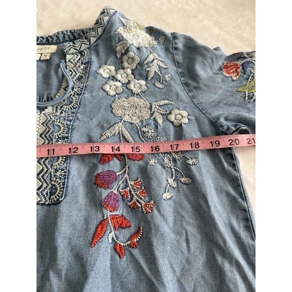 Tru Luxe Jeans Tencel Embroidered Tunic Top Medium Boho Floral Peasant Blue - Picture 9 of 11